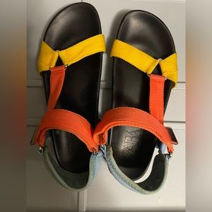 Zara Multicolor Slide Sandals